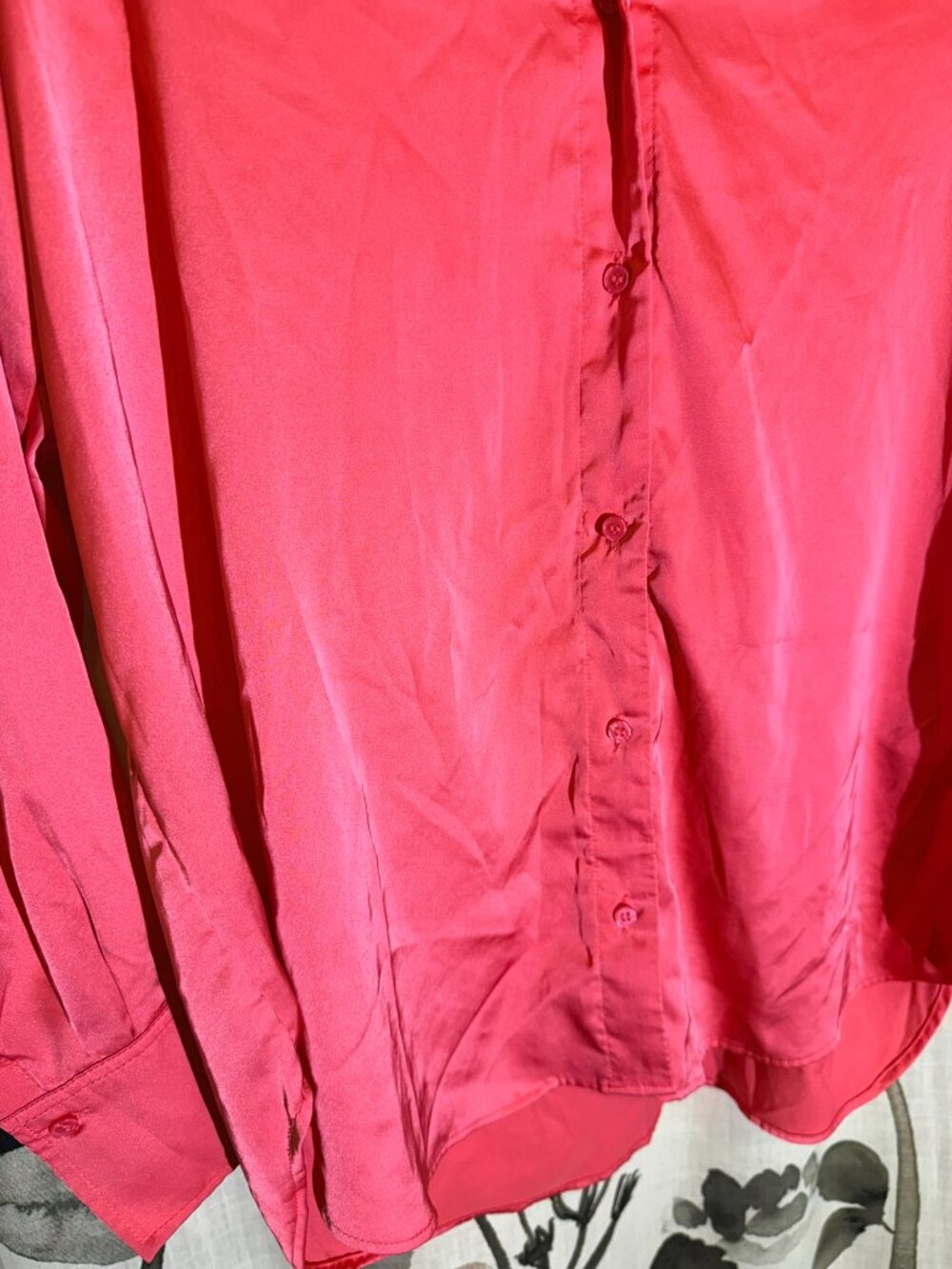 H&M Satin Button-Front Blouse – Size Large - Picture 4 of 11